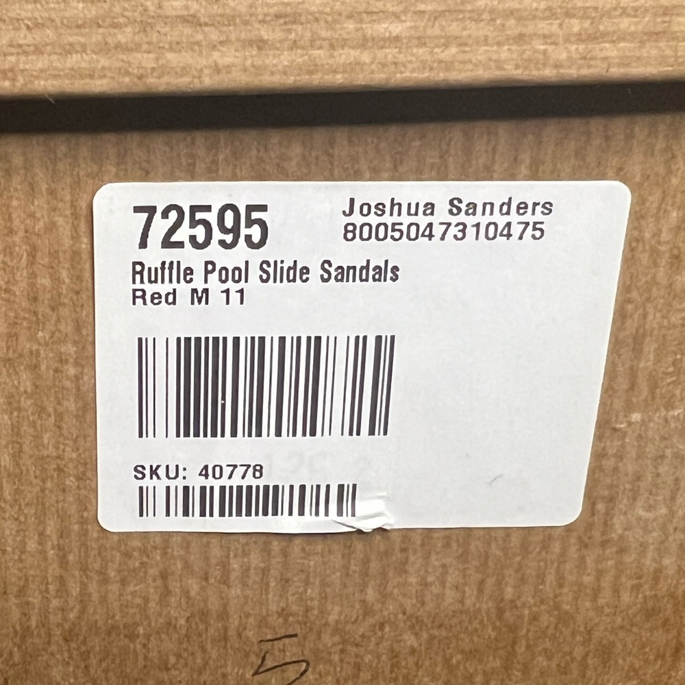 New with Box Joshua Ruffle Pool Slides Size 11 - Picture 6 of 7